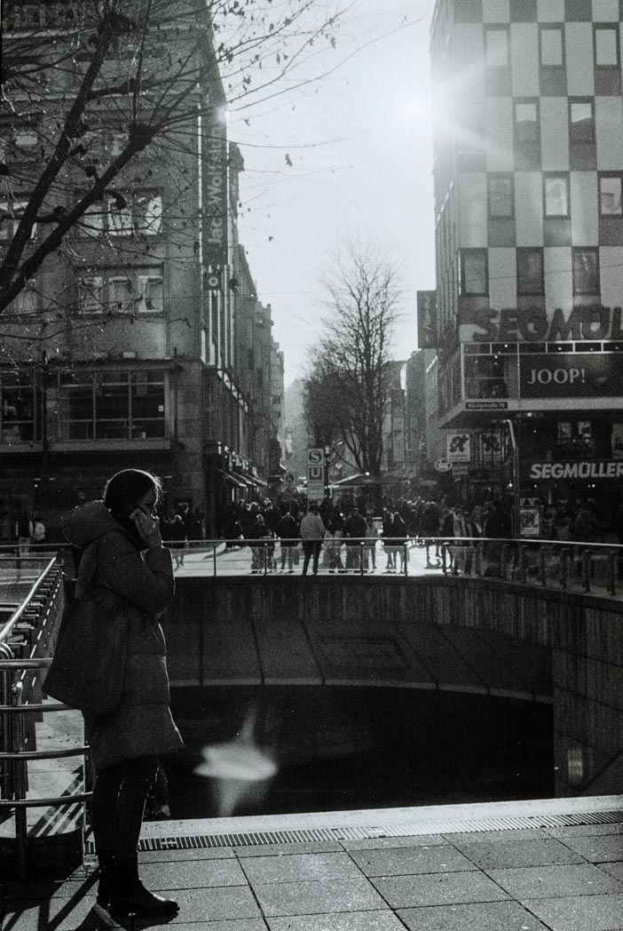 Rufe mich an (Ilford HP5+ push 800)