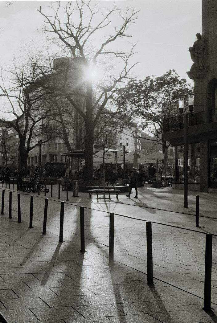 Fin de soirèe (Ilford HP5+ push 800)
